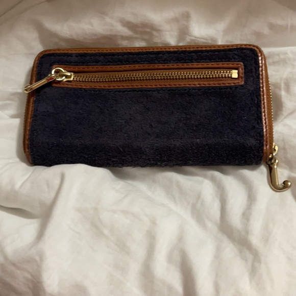 Juicy Couture Wallet - Picture 2 of 3